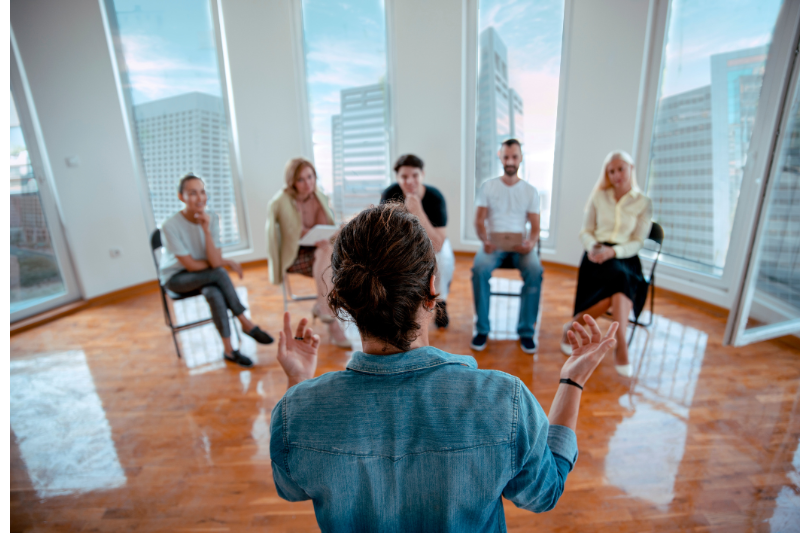 Judul: Wellbeing Karyawan dengan Program Employing Asisten Program: Inovasi Terkini untuk Kesejahteraan Kerja
