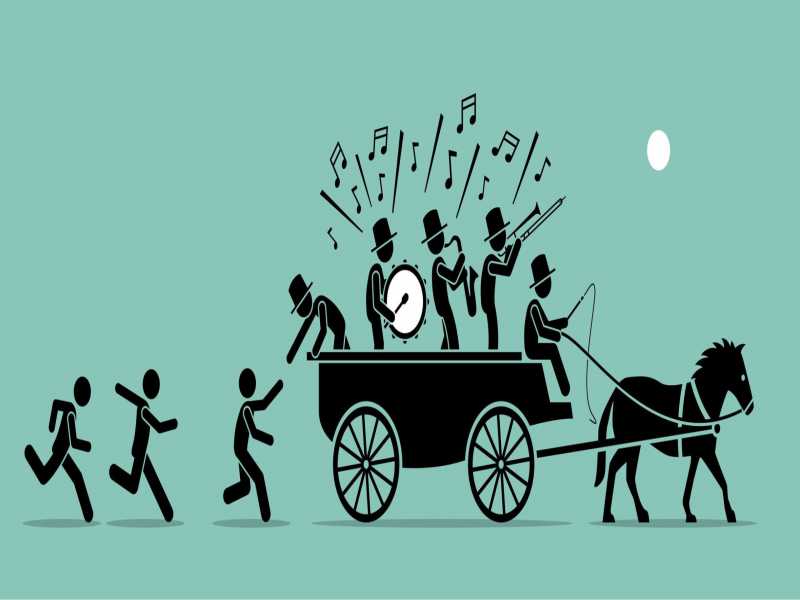 Mengapa Kita Gemar Mengikuti Hal yang Sedang Viral? Ini Dia Bandwagon Effect!