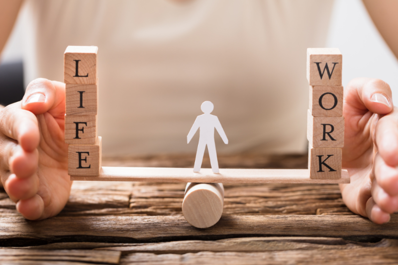 Gaji Besar Tapi Tidak Bahagia? Mungkin Anda Butuh Work-Life Balance yang Lebih Baik!
